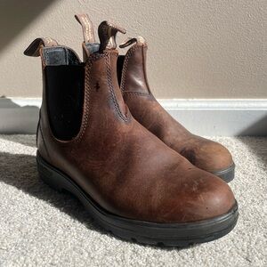Blundstone Original - Women’s 8.5 - PRICE FIRM